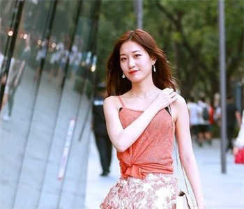 慈母欲任春柳与天俊